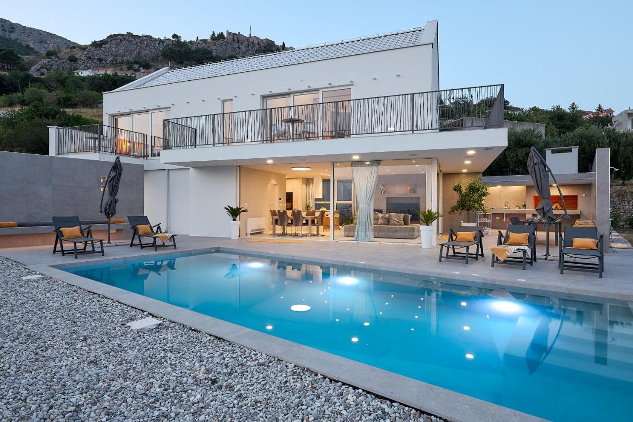 Design Villa Clavis-Brand New Villa With A View Klis Εξωτερικό φωτογραφία