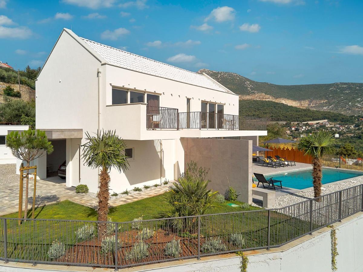 Design Villa Clavis-Brand New Villa With A View Klis Εξωτερικό φωτογραφία